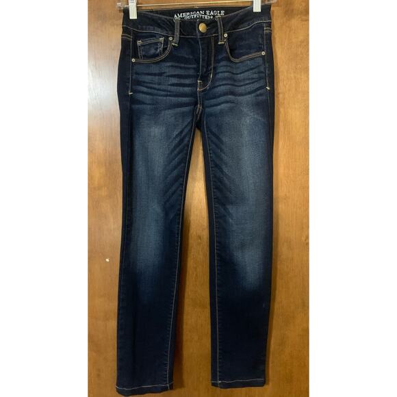 American Eagle - Super Stretch Dark Wash - Skinny Jeans - Size 00 Short - Picture 2 of 5